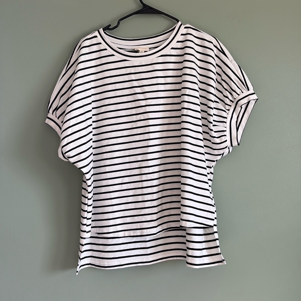 Bibi NWT Oversized black & white Striped Short Sleeve Top size S